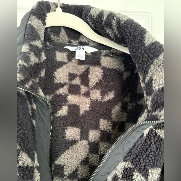 JoyLab Jacket - Picture 2 of 6